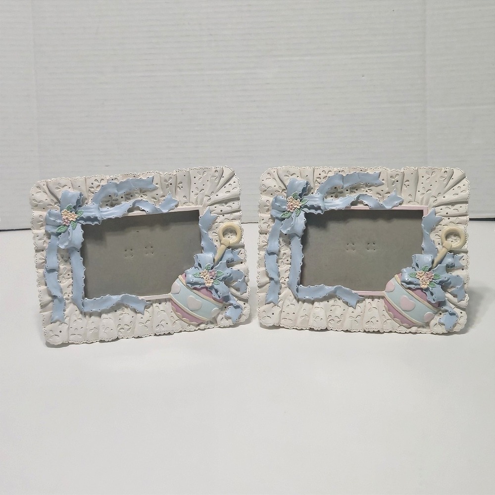 Vintage Pastel Ceramic 3D Baby Picture Frame Nursery Rattle Ruffle Bow Decor